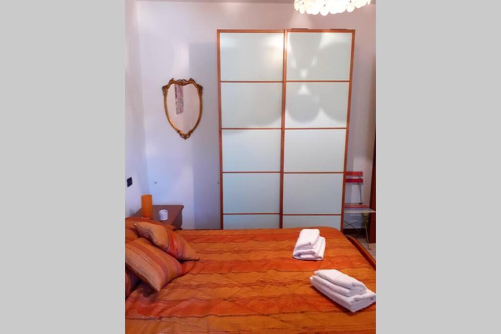 Feel At Home - Casa Loredana Lovere Ngoại thất bức ảnh