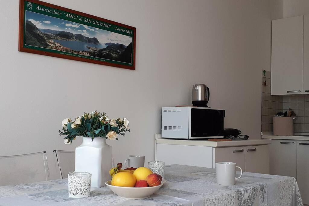 Feel At Home - Casa Loredana Lovere Ngoại thất bức ảnh